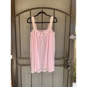 *Wounded Bird* 60s Roger’s Blush Pink Sheer Accordion-pleated nightie Sz. Med